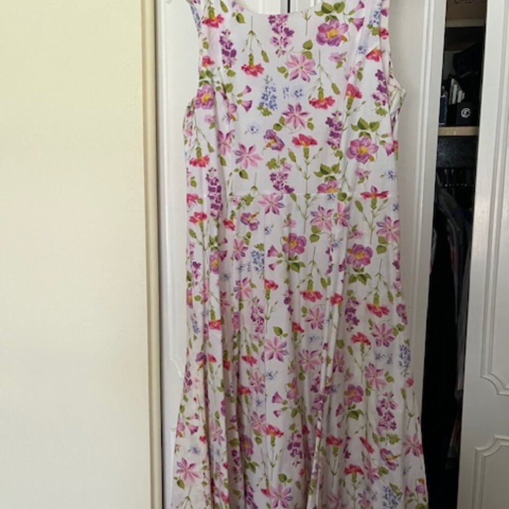 Victoria Holley Dress size  16, white, pink, green floral - sleveless